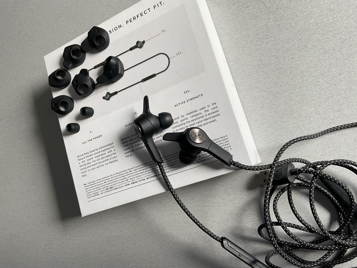 Bang & Olufsen Cuffie: Bang & Olufsen Beoplay E6 – Usato da Sion venduto da Alex3310
