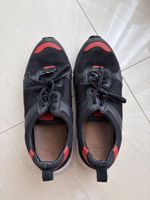 NAVYBOOT Turnschuhe schwarz/rot Grösse 42 gebraucht