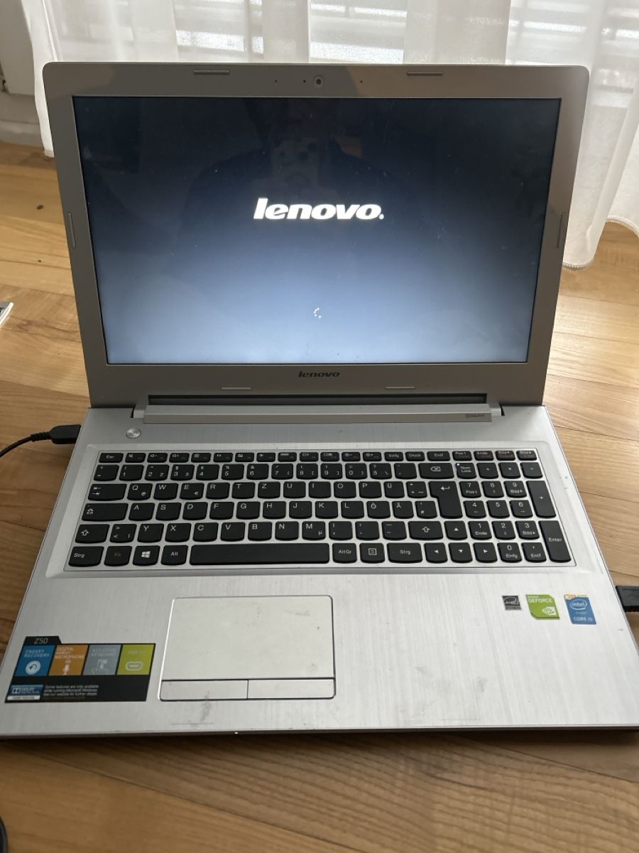 Lenovo Notebooks: Lenovo Z50 – Gebraucht aus Winterthur von van_s7v8