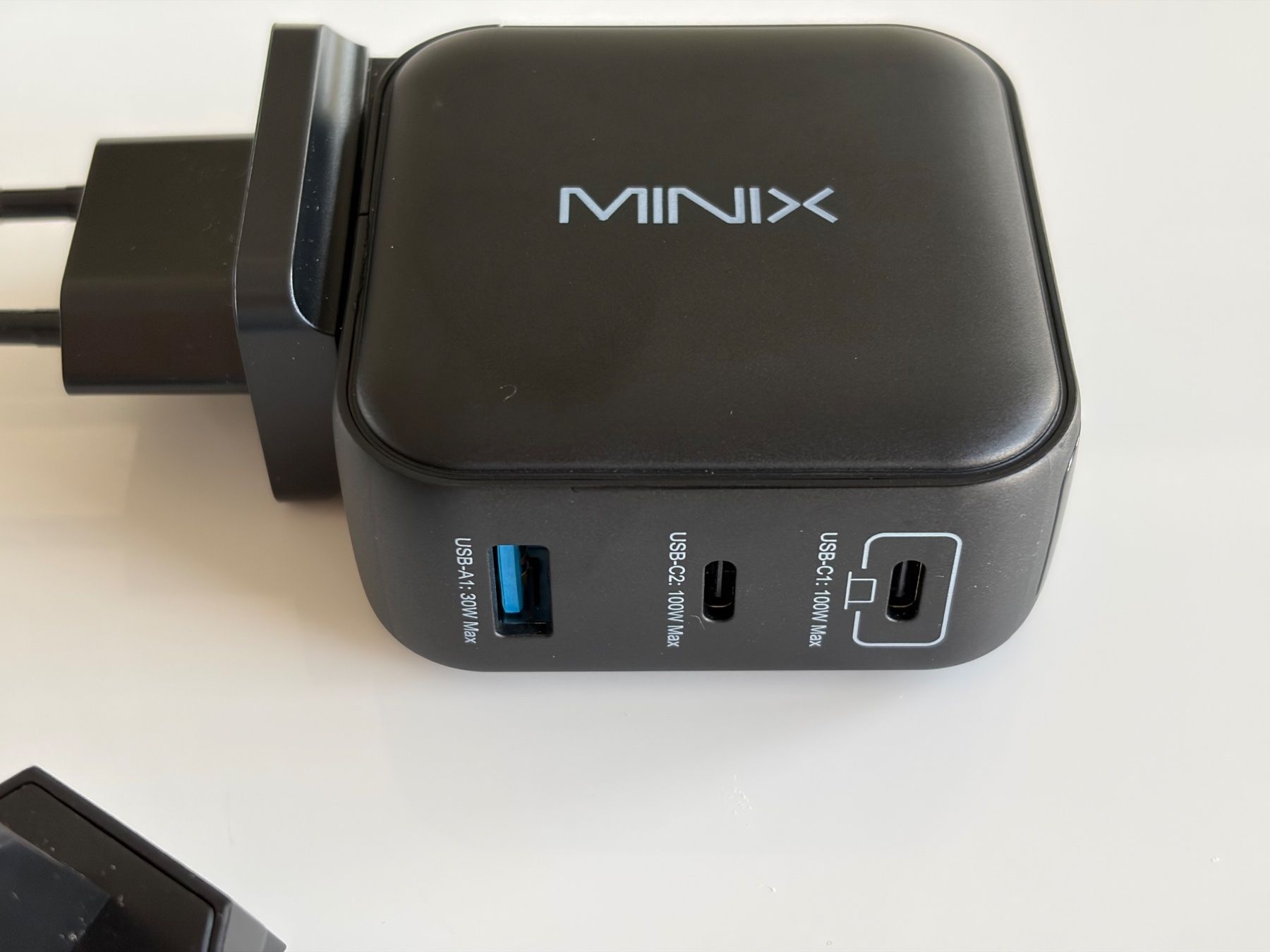 Ladegerät: 100W Minix Ladegerät USB-C mit touch Display Macbook iPhone – Neu (gemäss Beschreibung) aus Olten von Lamb_of_God 9