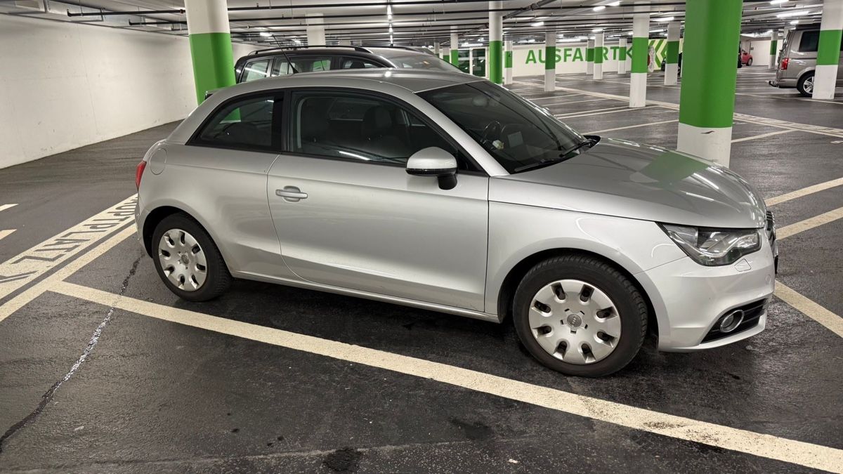 Audi Automobili: Audi A1, 1.2 TFSI Attraction – Nuovo (secondo la descrizione) da Allenwinden venduto da Altin.Sek 3