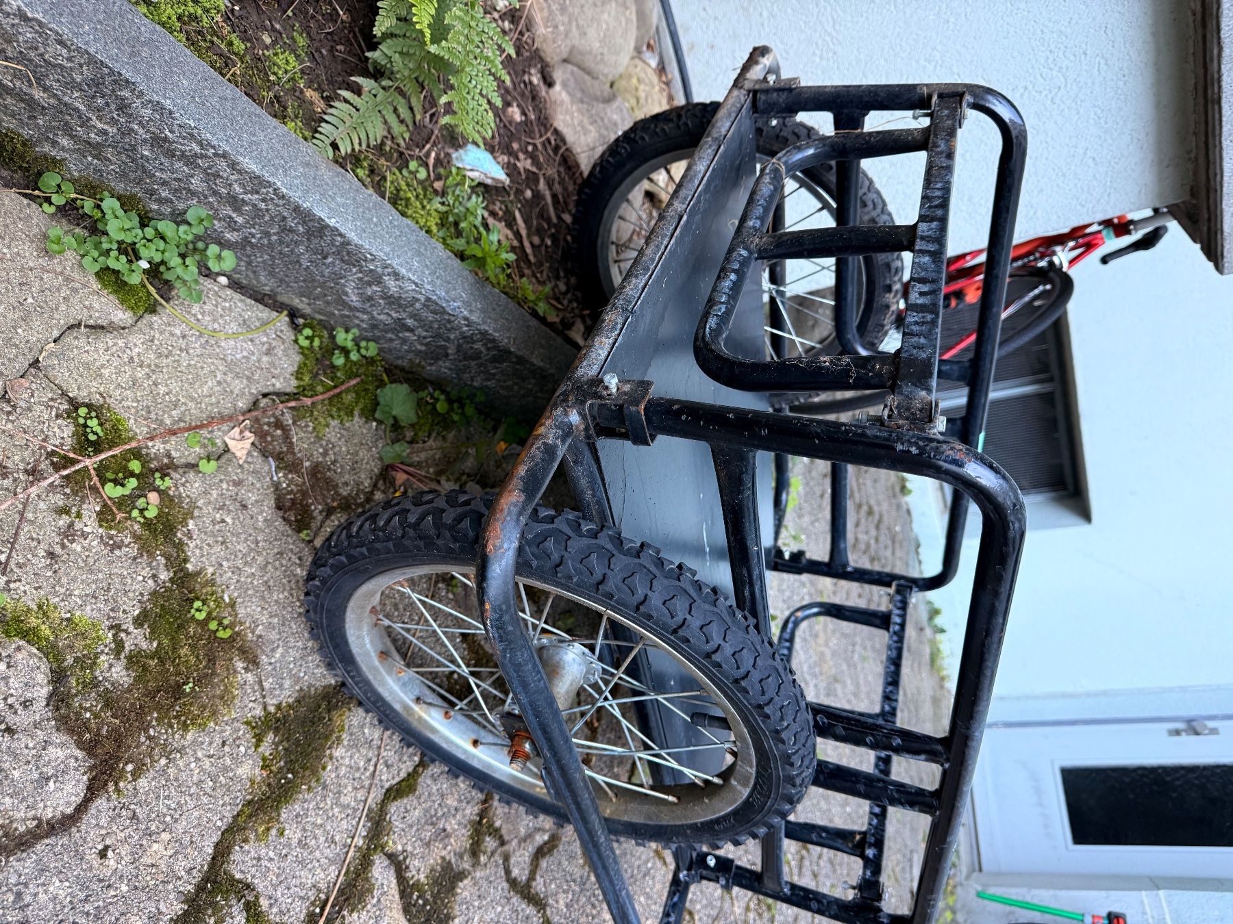 Rimorchi: Veloanhänger – Usato da Zürich venduto da ramses909 2