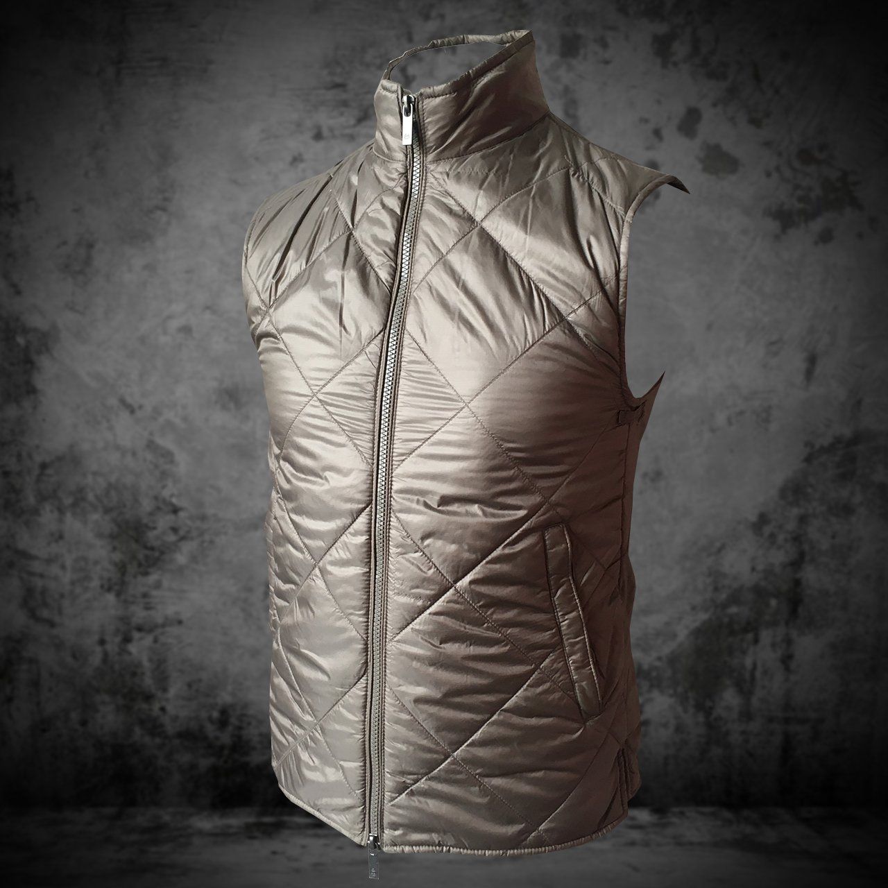 Massimo Dutti Gilets & Westen: Vest Massimo Dutti Silver Men S – Gebraucht aus Genève von ang_7j7j