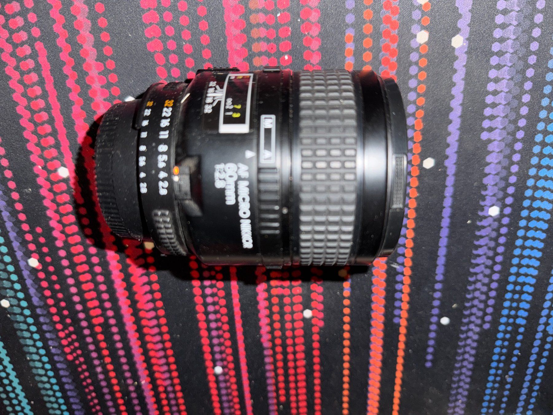 Nikkor Obiettivi: Nikon Nikkor Micro AF-D 60mm 1:1.28 – Difettoso da Hörhausen venduto da SevenTimesSix