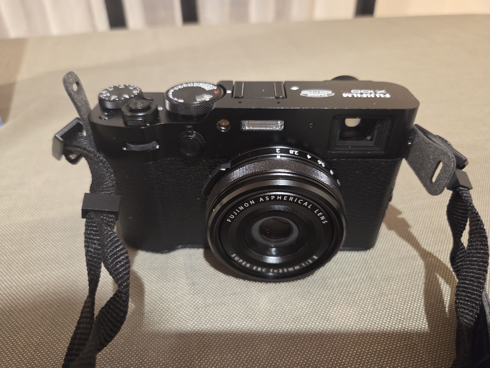 Fujifilm Kamera: FUJIFILM X100 VI  – Neu (gemäss Beschreibung) aus Sion von roh_v8hs