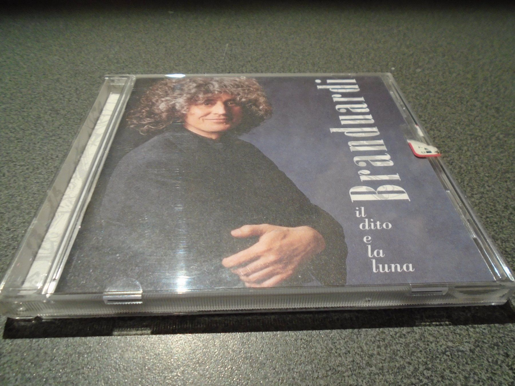 CD: CD Branduardi / Il dito e la luna – Usato da Zürich venduto da abraxas1291