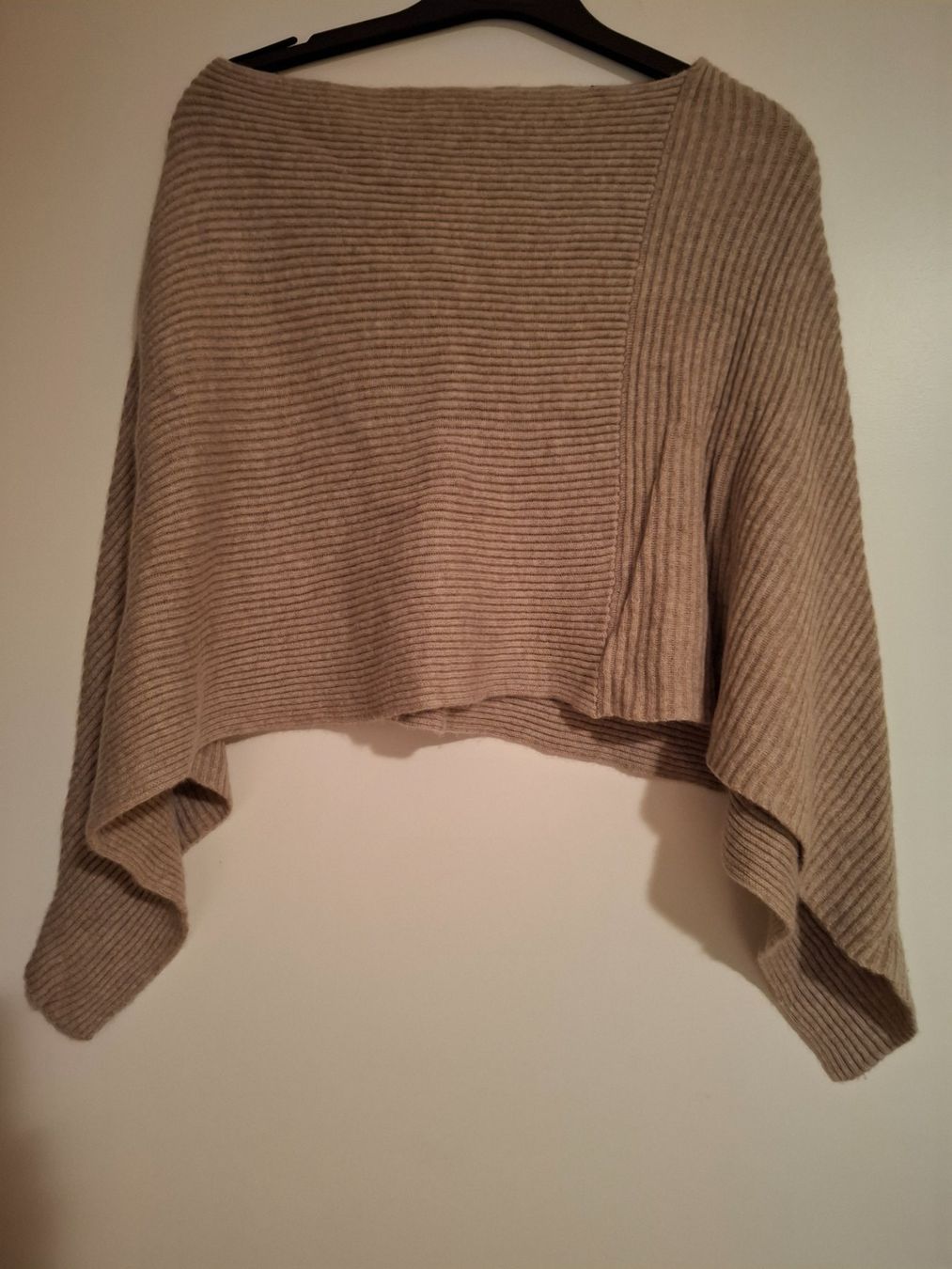 Maglioni & Felpe: Pullover - Merinowolle + Kaschmir  -  Gr. 36        /  118 – Usato da Schlieren venduto da Alena020_0 1