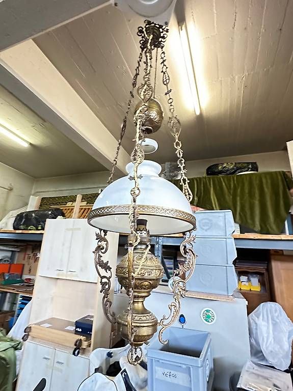 Lampade: Lampe à pétrole électrifiée – Usato da Delémont venduto da dom_89gh