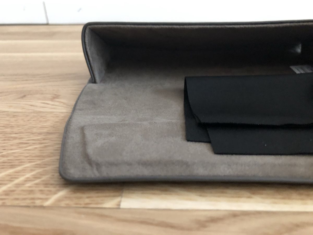 Brillen & Gläser: SUITSUIT Brillenetui: neu & unbenutz – Neu und originalverpackt aus Zug von volpo6300 3