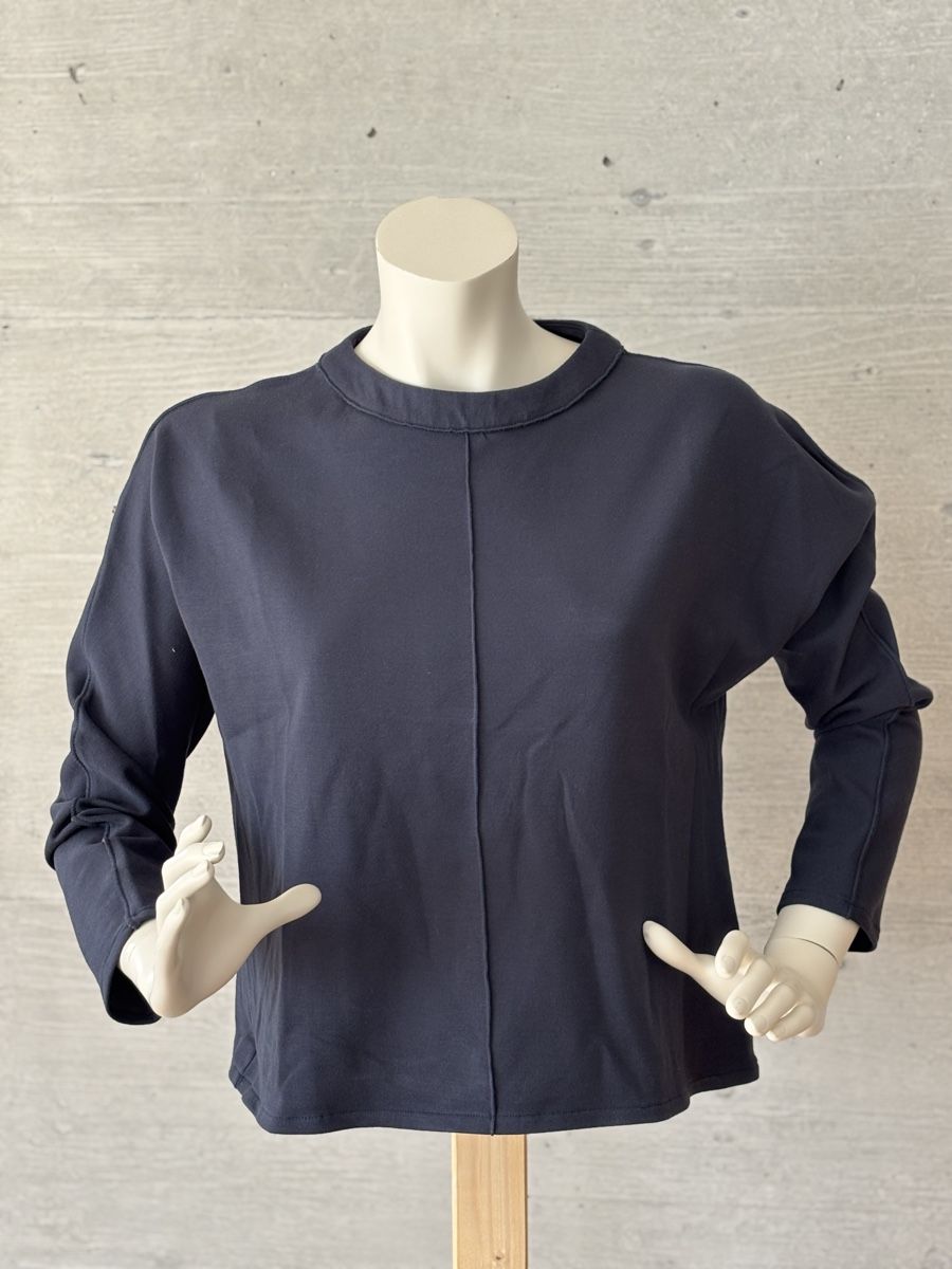 Pullover & Sweatshirts: Pullover – Gebraucht aus Walenstadt von Flaenk99