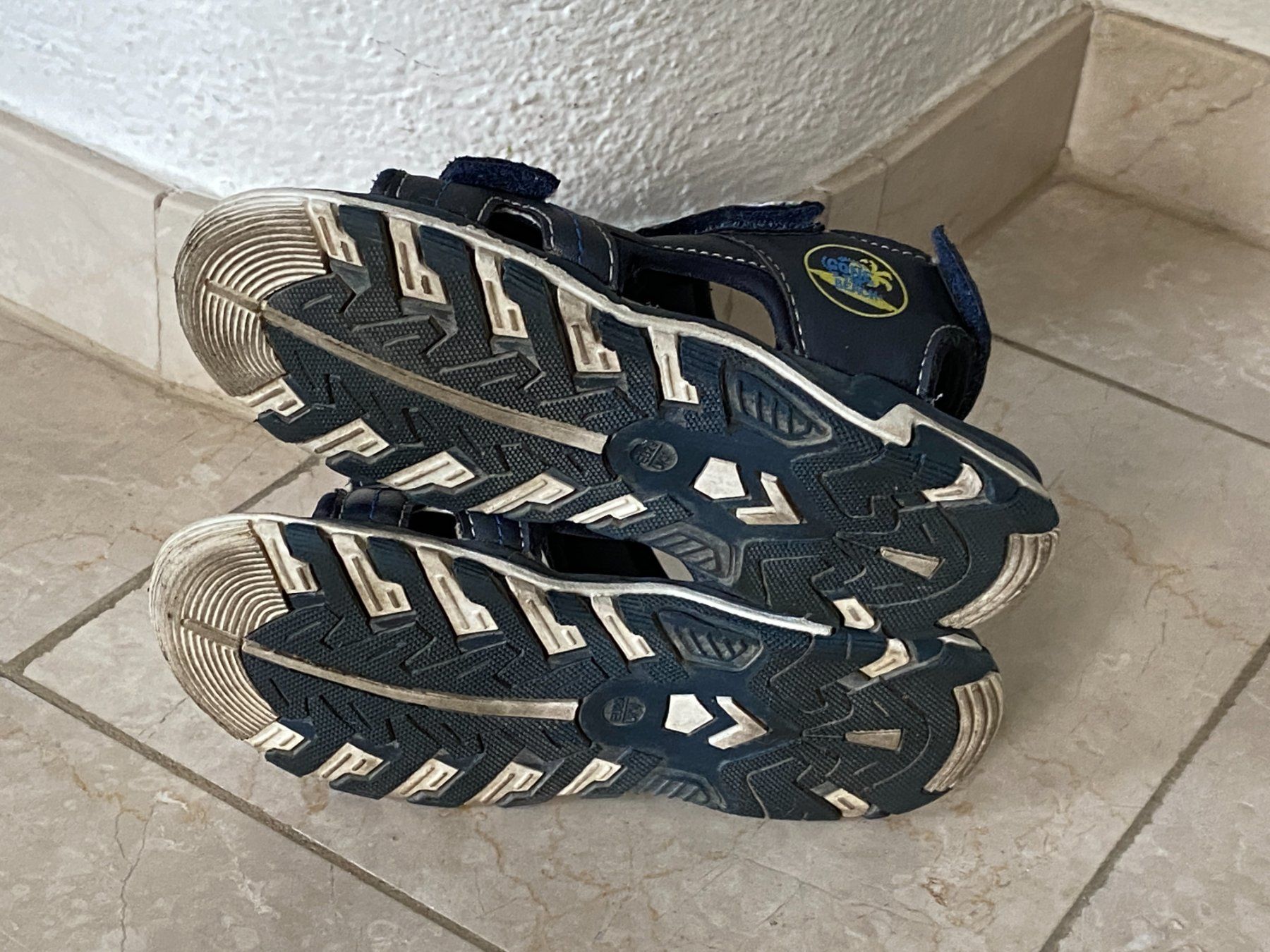 Scarpe per ragazzi: Kinder Sandalen Gr. 29 – Usato da Berikon venduto da Samira08 3