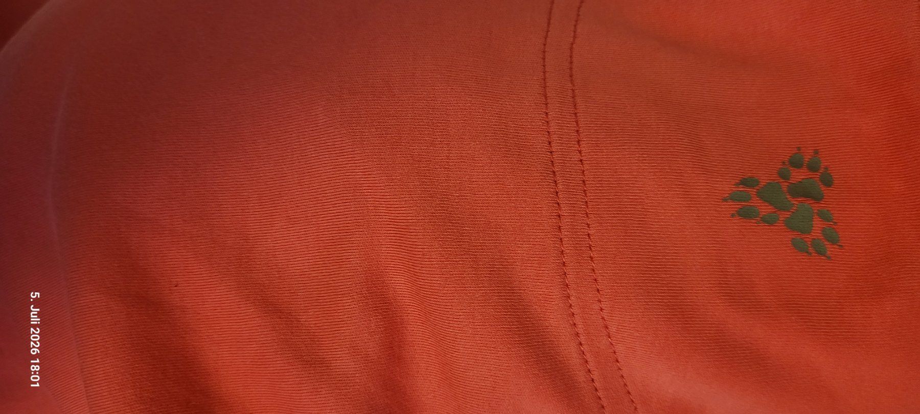 Jack Wolfskin T-Shirts: Jack Wolfskin y2k Shirt Muster – Gebraucht aus Au (SG) von zan_k2zv 4