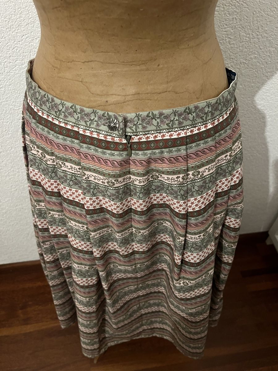 Gonne: Jupe en coton – Usato da St-Pierre-Clages venduto da ste_xk6p 3