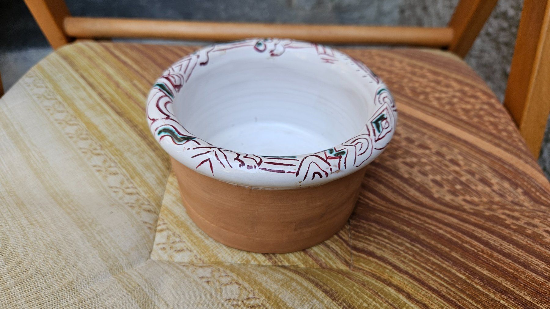 Ciotole: Ciotolina di terracotta con interni smaltati – Usato da Melano venduto da H-Sara