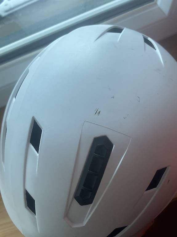 Helme: Helm Velo Skate Ski Snowboard weiss M  – Gebraucht aus Rüschlikon von kat_td6h 4
