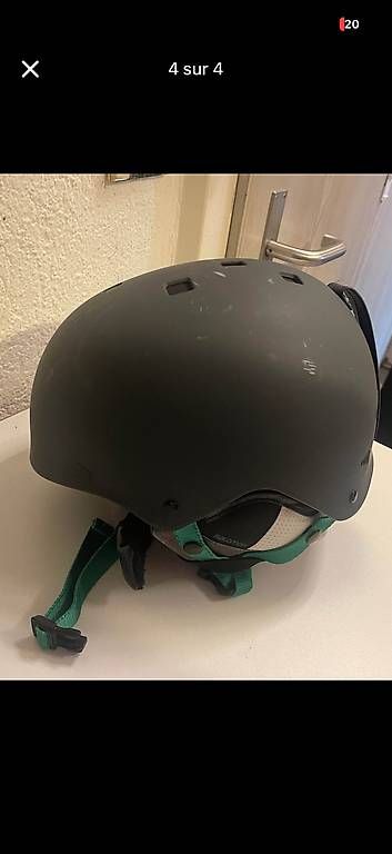 Caschi: Casque de ski Salomon  – Usato da St-Prex venduto da rey_v92r 3