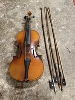 Vintage Violin Antonius Stradivarius Cremonensis with 3 Bows