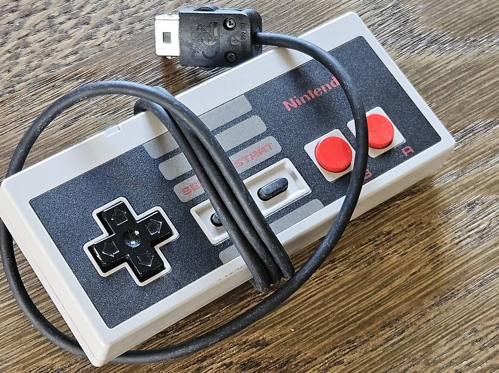 Console: Nintendo Classic Mini: Nintendo Entertainment System (NES) – Usato da Feuerthalen venduto da lorisvetter 1