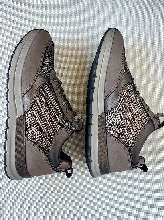 Chaussures femmes: Tamaris Sneaker, braun – Neuf avec emballage d'origine à Bassersdorf par ella98 2