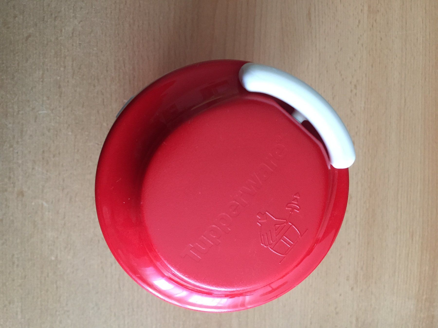 Tupperware Küchengeräte: Tupperware Speedy Chef rot 3 dl. – Gebraucht aus Winterthur von delfin1314 1
