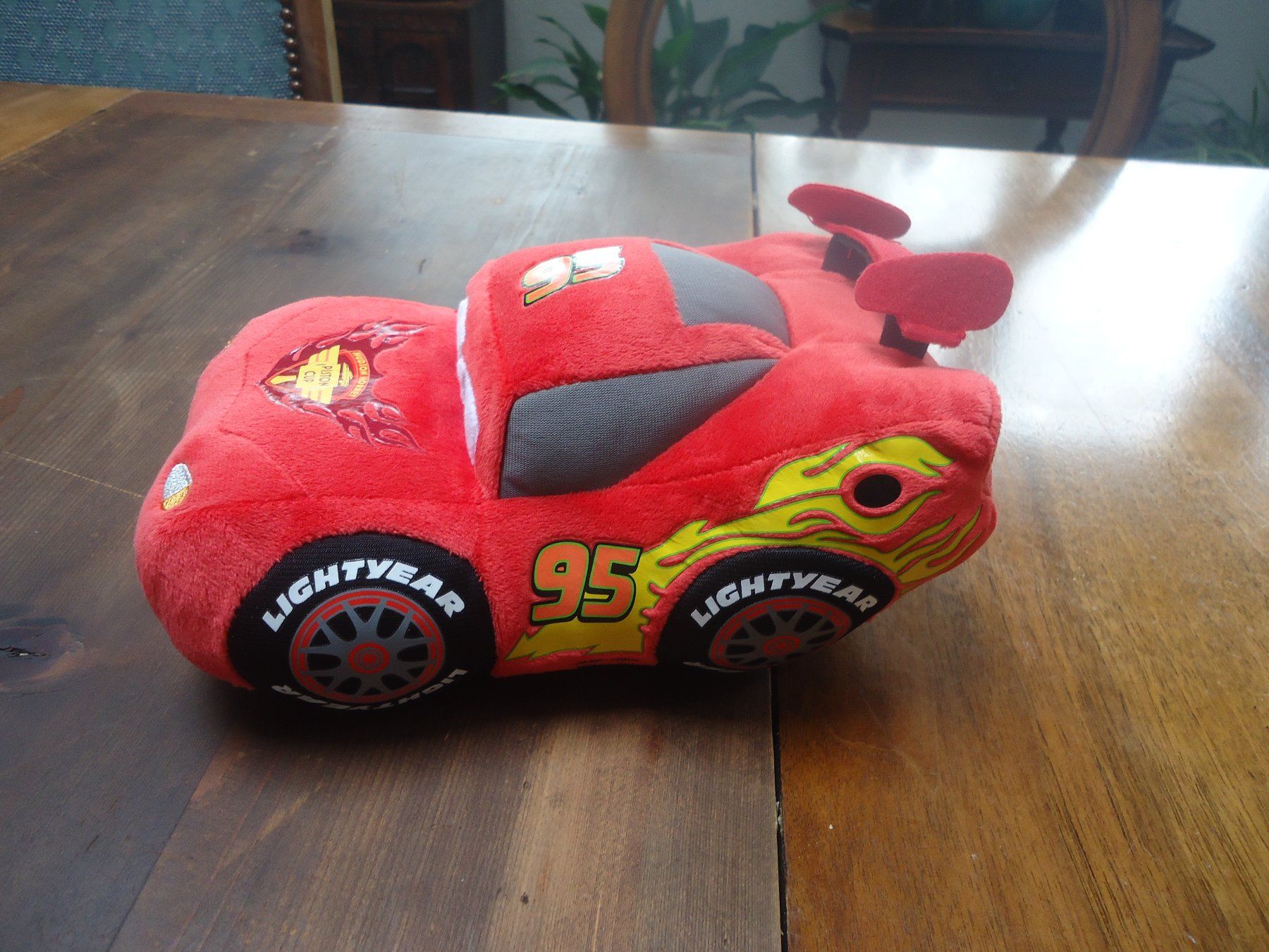 Disney Giocattoli: Flash McQueen en peluche – Usato da Vessy venduto da mafabe 2