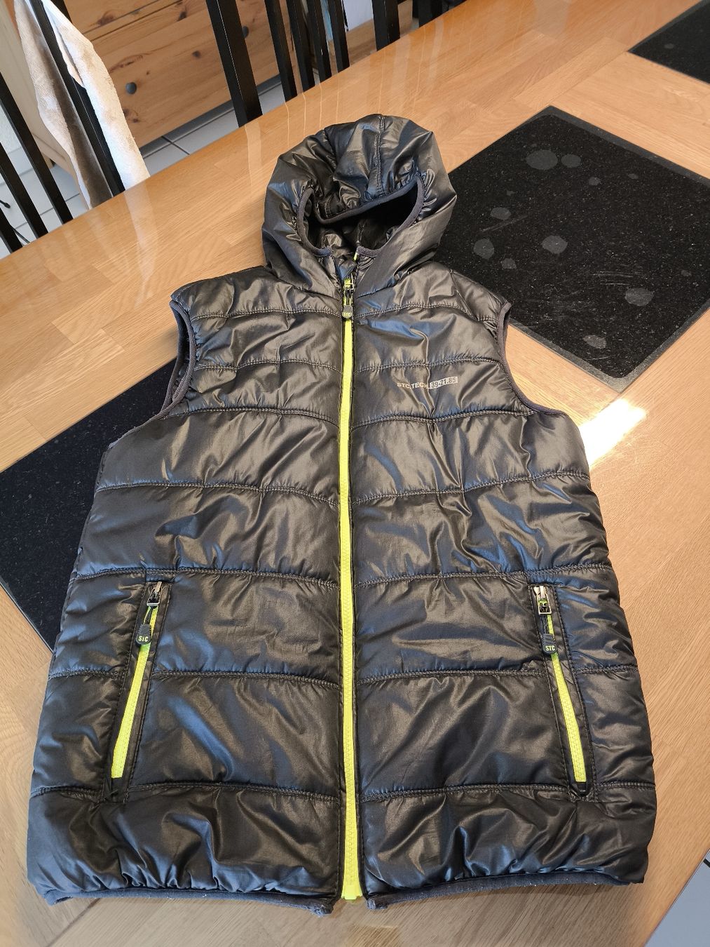 Gilet & Giacche: Steppweste Gr.L Staccato – Usato da Burgdorf venduto da Ropajesi