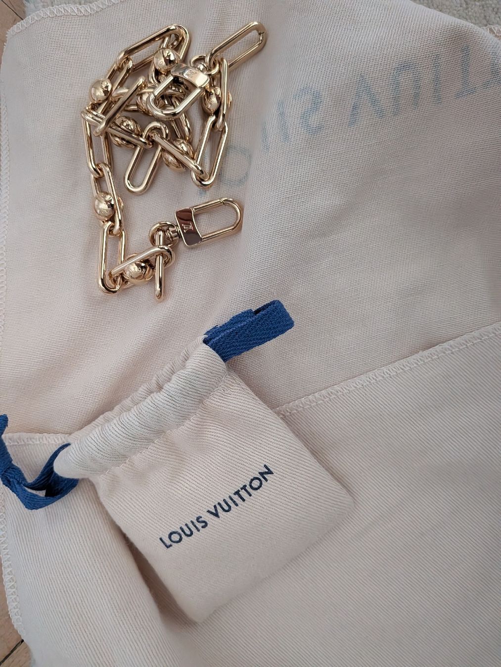Louis Vuitton Borse: Louis Vuitton Murakami Cherry Denim Pochette Accessoire – Nuovo (secondo la descrizione) da Lausanne venduto da can777 3