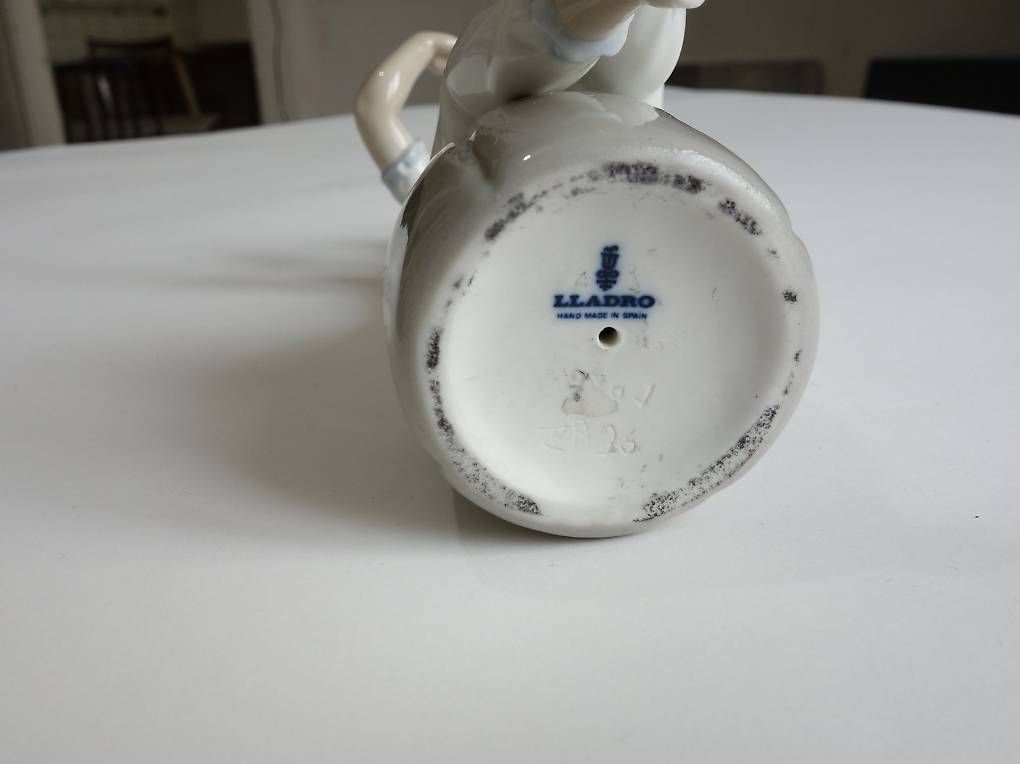 Lladro Statuette: Porcelaine espagnole Lladro env. 1975 – Usato da Neuchâtel venduto da sis_2wcq 1
