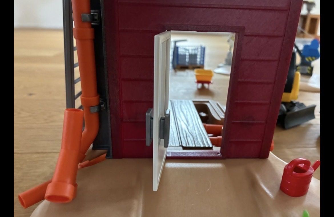 Playmobil Giocattoli: Playmobil Chantier 5323 et accessoires – Usato da Chexbres venduto da edo_j7fp 2