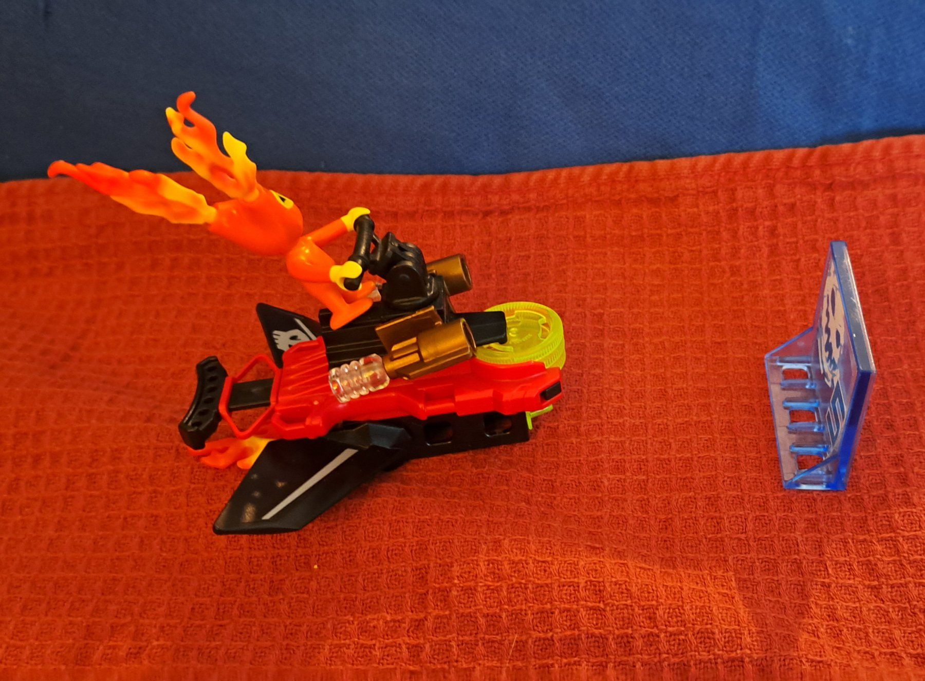 Statuette: Playmobil Sparky mit Disc shooter – Usato da Breitenbach venduto da Lucky0518 3