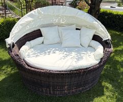 Sonneninsel mit Dach und Kissen - braunes Rattan