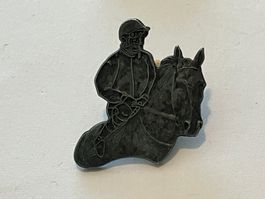1 Pin Reiter auf Pferd