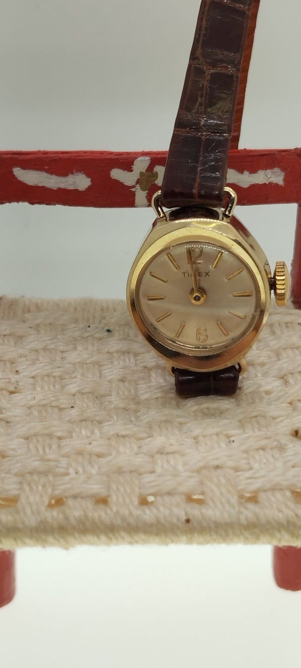 Timex Orologi: Montre timex vintage – Usato da La Chaux-de-Fonds venduto da jac_9llg