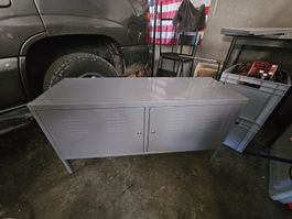 Metall Schrank/Kommode. Ikea