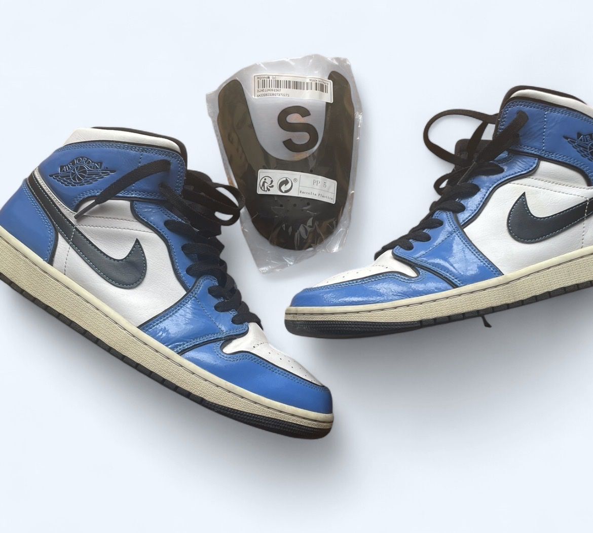 Jordan Scarpe da uomo: Jordan 1 mid bleu taille 45 – Usato da Châtillon JU venduto da rya_bl75