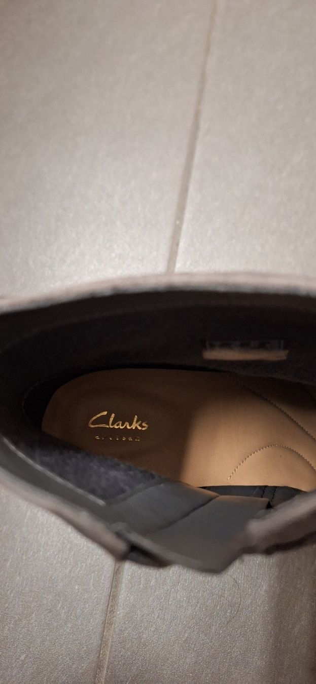 Clarks Scarpe da donna: Clarks, bottine grise / graue Stiefelette – Nuovo e nell'imballaggio originale da Lussery-Villars venduto da pousinete02 5