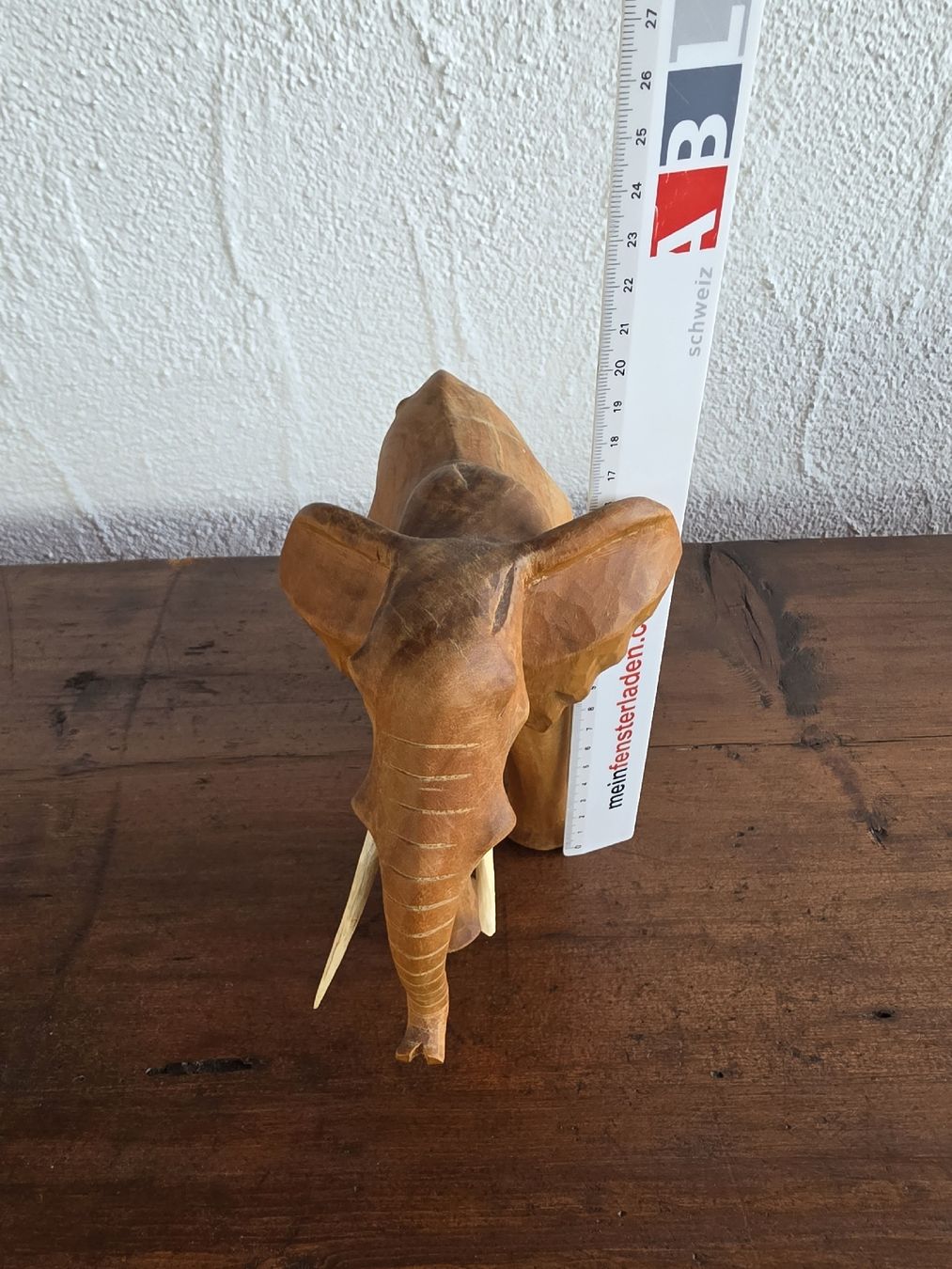Articoli in legno: Hartholz Elefant – Usato da Emmen venduto da Sandygasser74 1