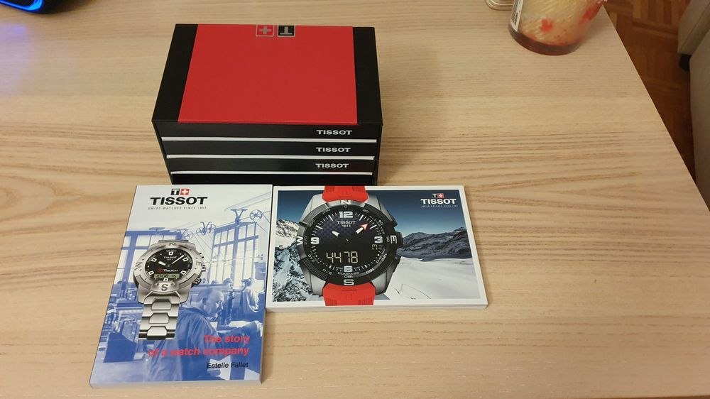 Tissot Uhren Box (Gebraucht) in Emmen für CHF – mit Lieferung