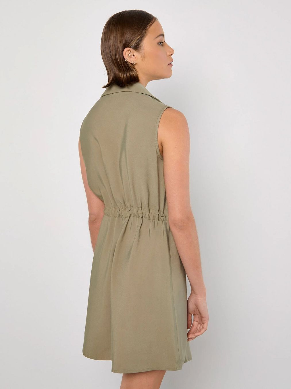 Vestiti: Apricot Utility Kleid Khaki XS – Usato da Liebefeld venduto da Ochotona 2