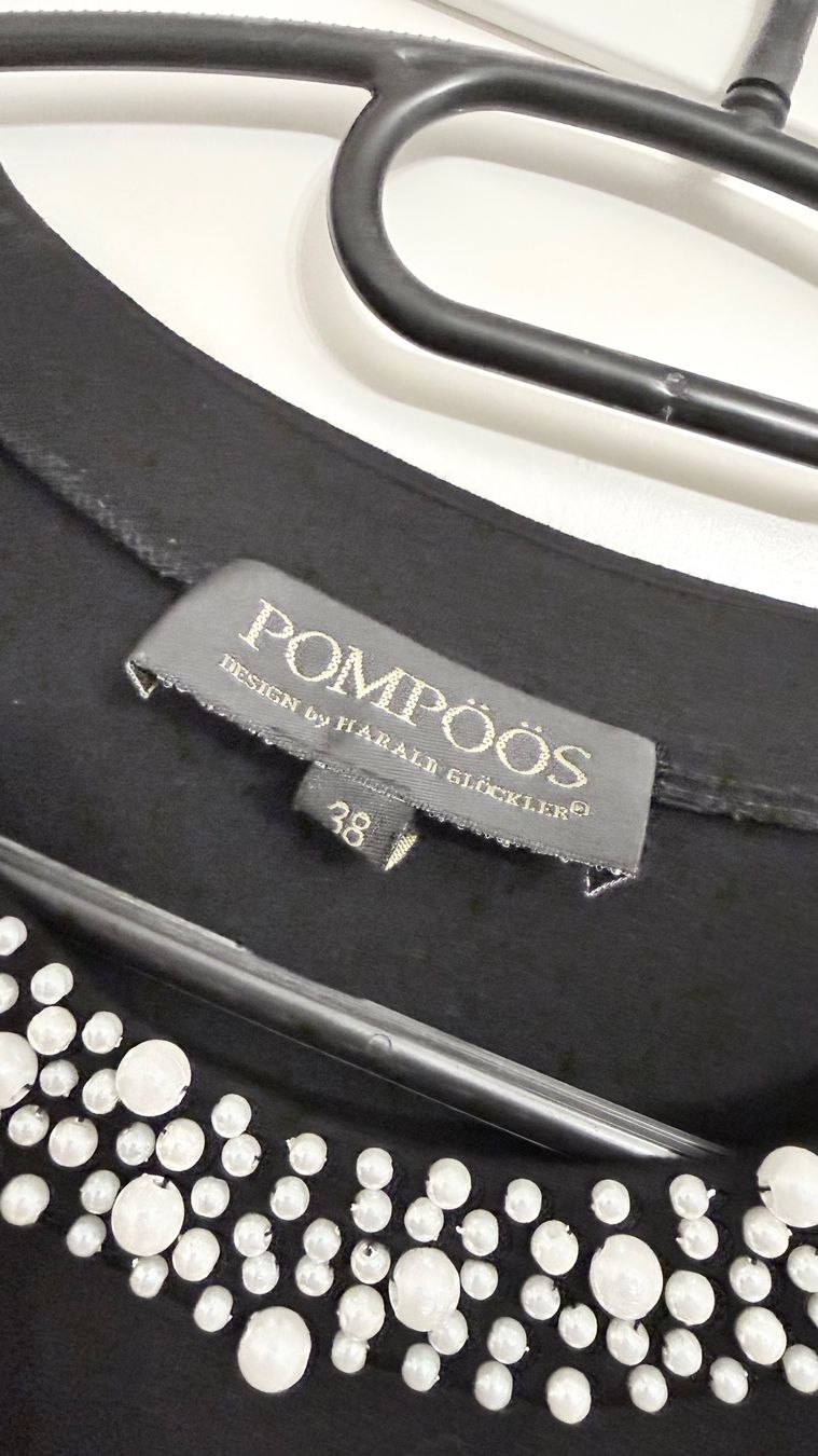 Camicette: • Bluse von Pompöös • – Usato da Basel venduto da mendoza13 2
