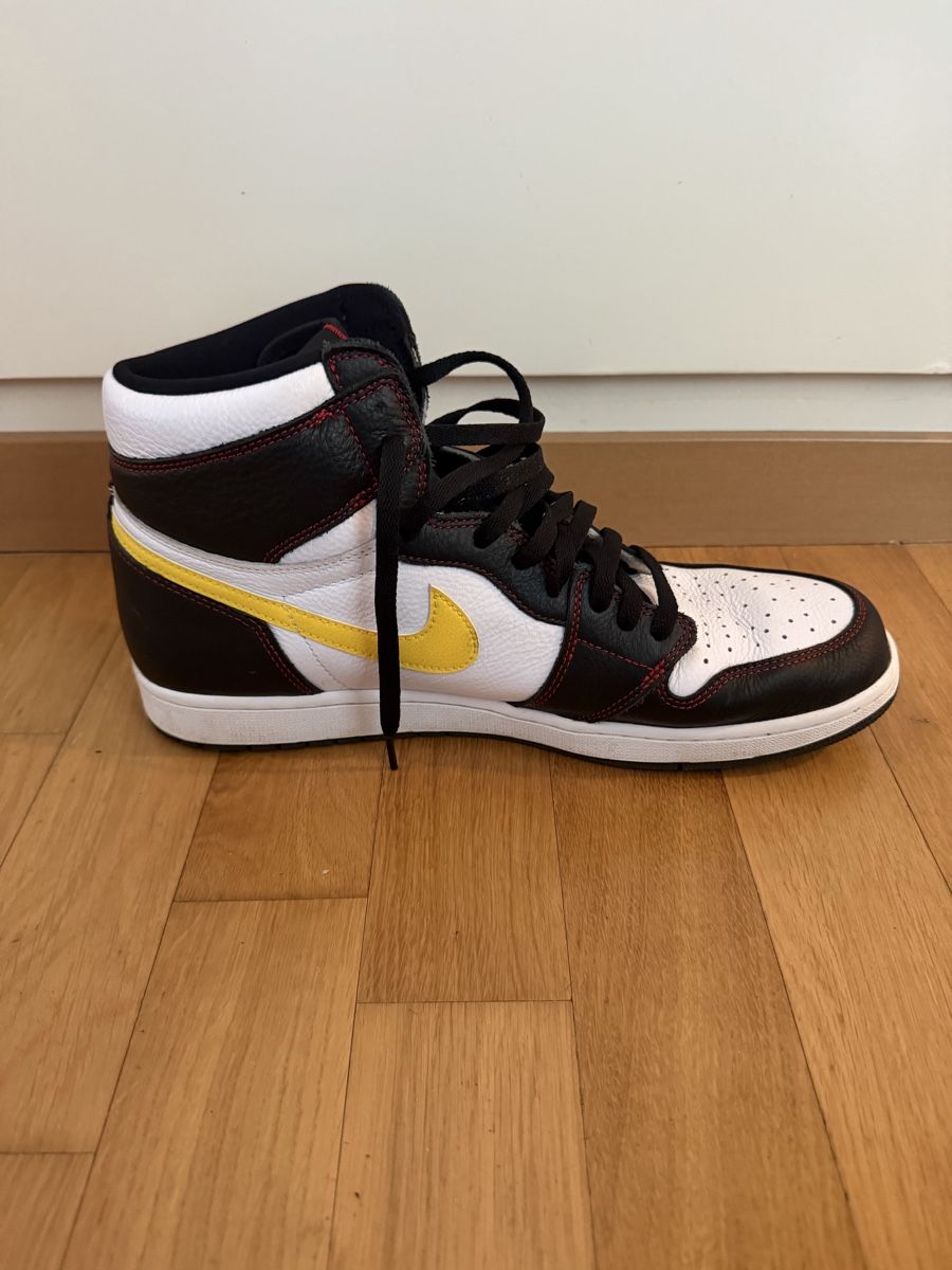 Jordan Scarpe da uomo: Jordan 1 OG – Usato da Embrach venduto da Mulatico