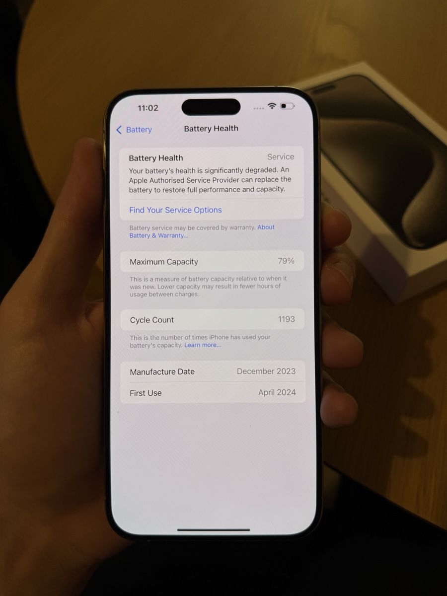 Apple Telefoni cellulari / Smartphones: iPhone 15 Pro Max 256 GB – Usato da Bern venduto da psh_h9rb 4