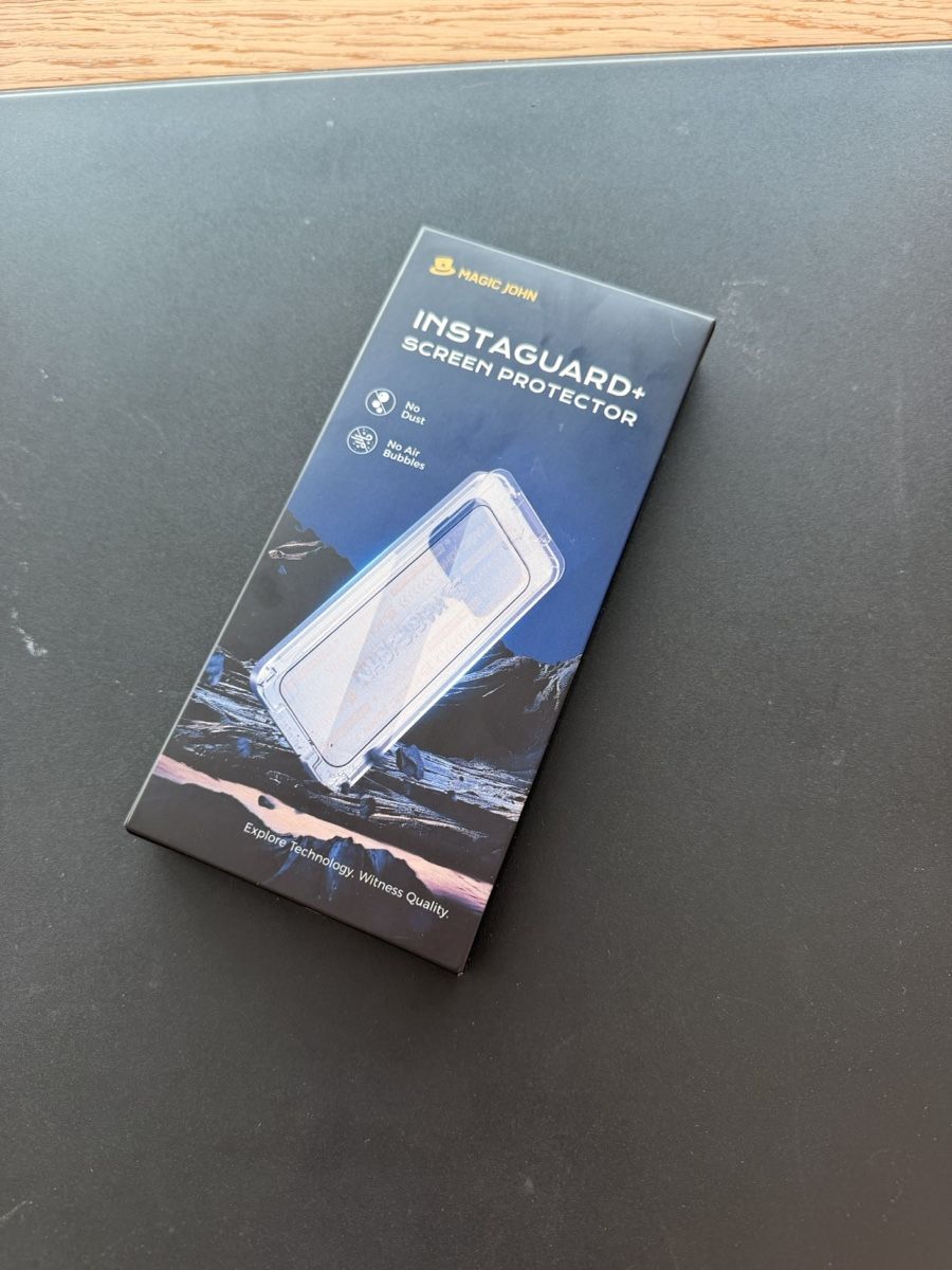 Lackretusche & Schutzfolien: MAGIC JOHN INSTAGUARD iPhone 14 Pro Screen Protector – Neu und originalverpackt aus Zürich von boba16