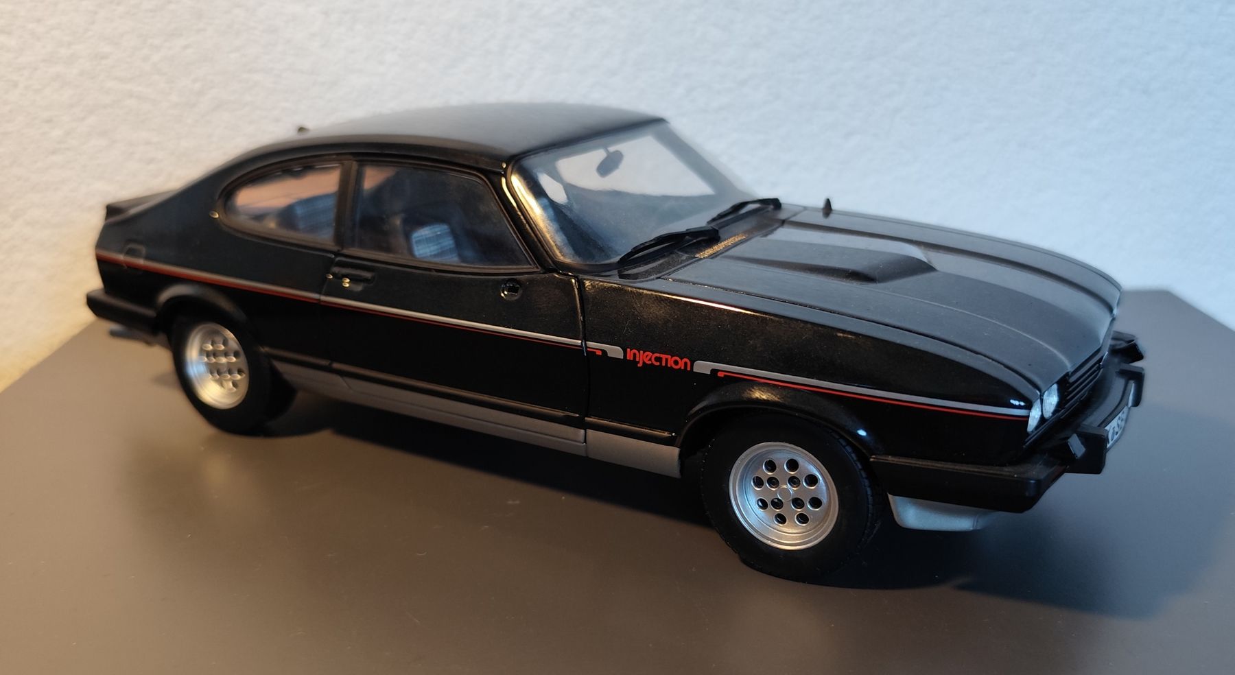 Norev Modellini d'auto: Ford Capri 2.8 injection – Usato da Arbaz venduto da diabolo28 2