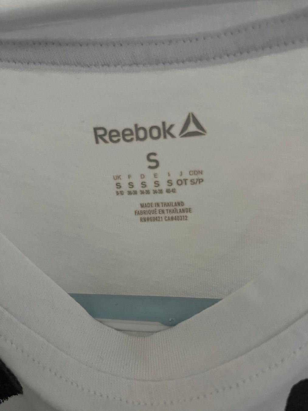 Reebok T-shirt: T-Shirt de sport, Reebok – Usato da Savagnier venduto da taianab 2