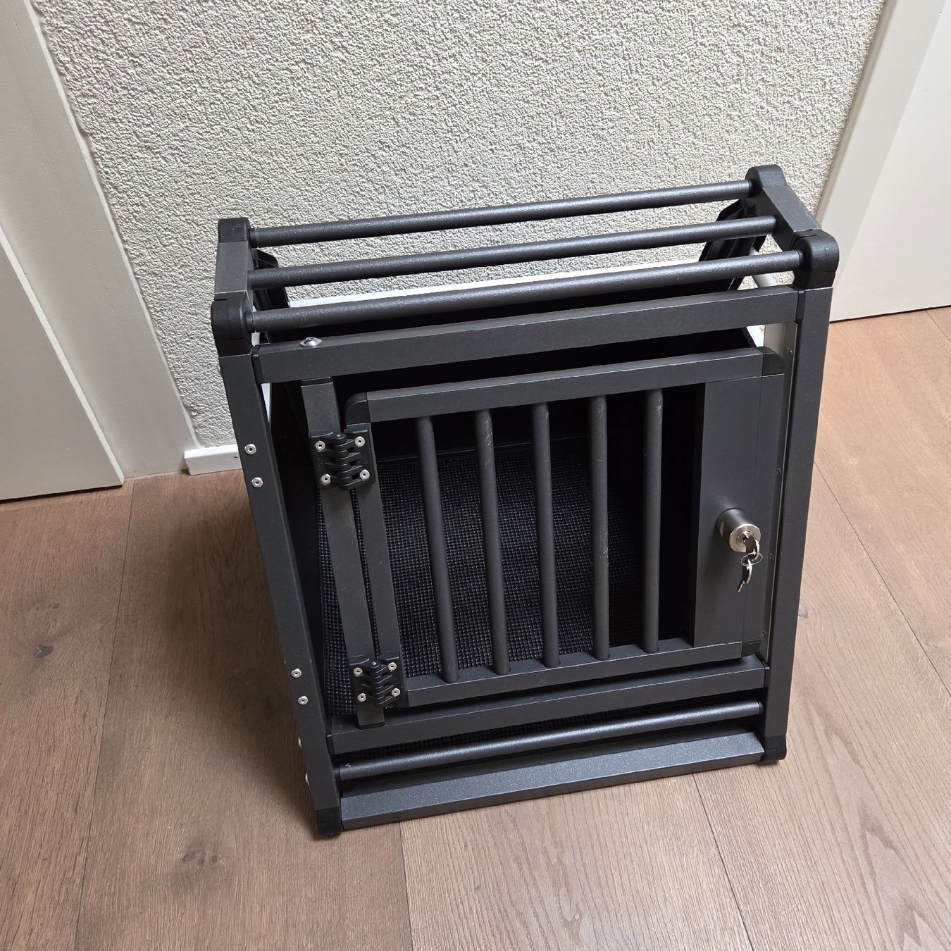 Käfige, Transport & Sicherheit: Hundebox – Gebraucht aus Stachen von nicemounten