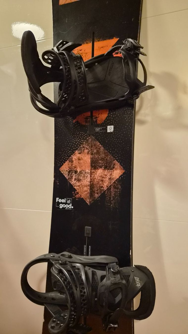 Burton Boards: Burton Snowboard 146cm inkl. Bindung – Gebraucht aus Oberrieden von Raja011 2