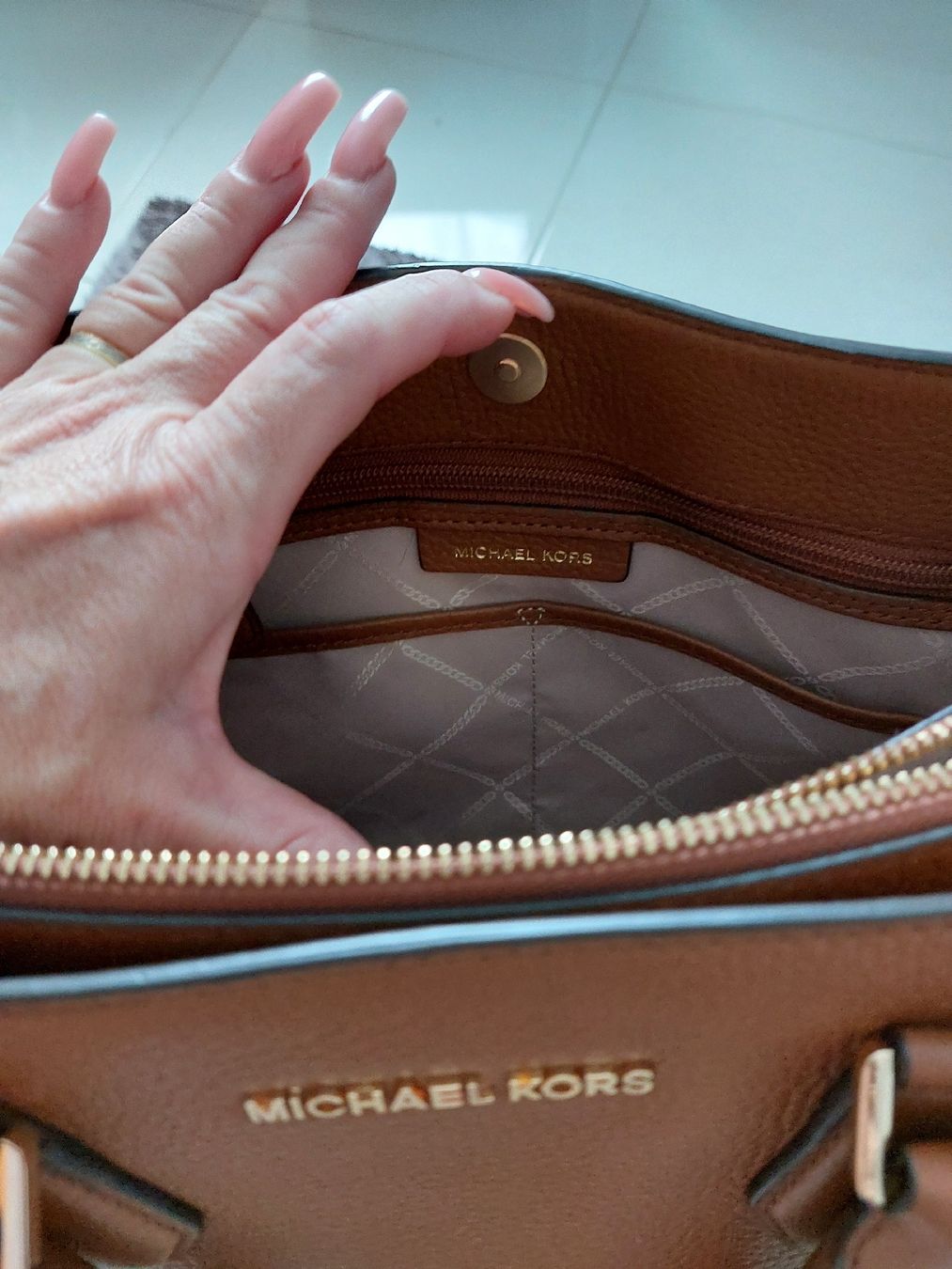 Michael Kors Taschen für Damen: Sac Michael Kors Camel, en cuir véritable, – Neu (gemäss Beschreibung) aus Formangueires von Fabienne1974 3