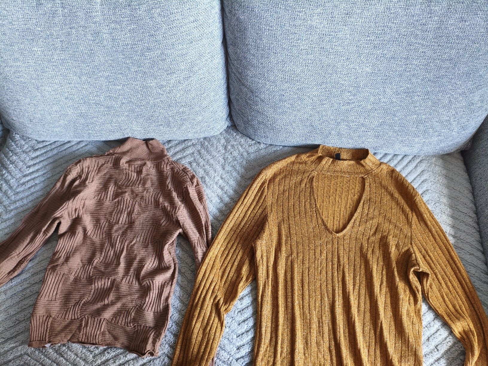 Lotti di vestiti: Lot 4 hauts L – Usato da Lausanne venduto da IseeIceasCream 2