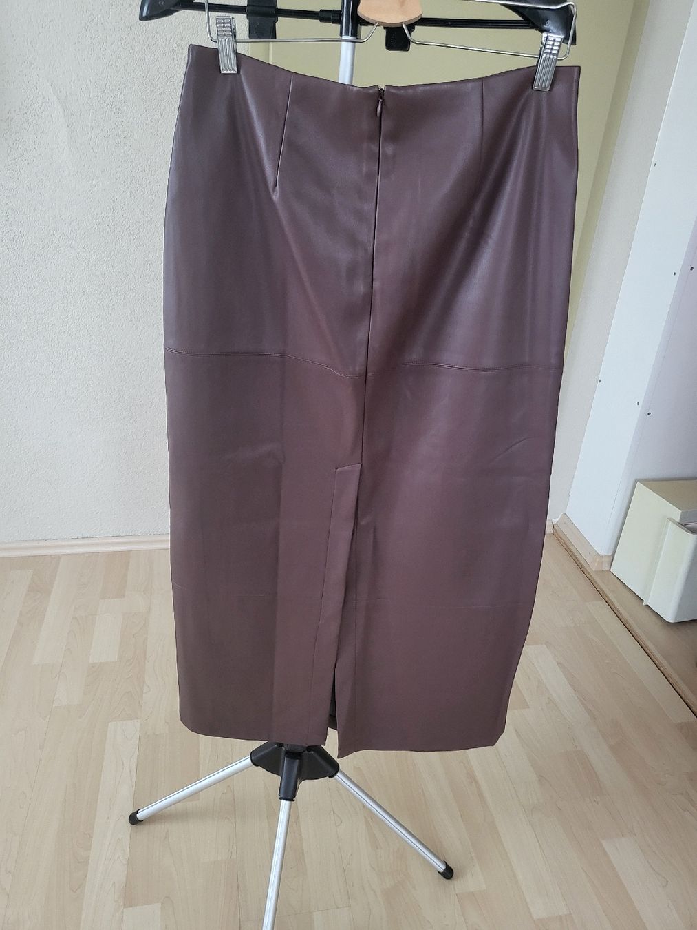 Gonne: Lawrence Grey Skirt, Size 40, Brown – Usato da Sarmenstorf venduto da zuz_q5kq 1